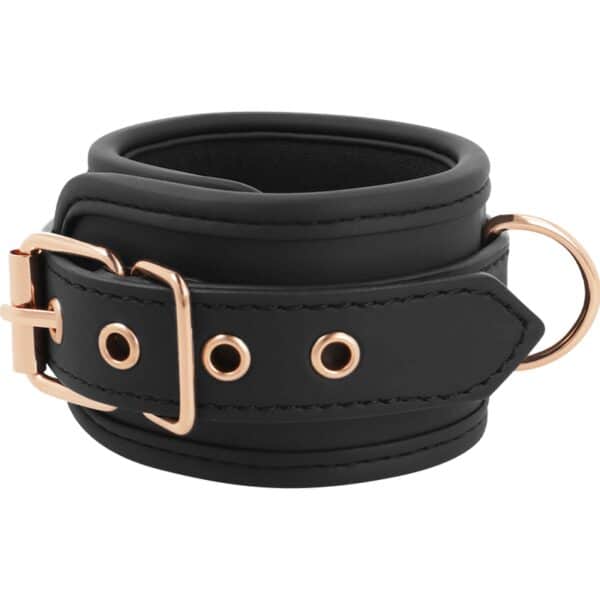 MENOTTES CHEVILLES BDSM NOIRES EN CUIR VEGAN Menottes 30 € sur AnVy.fr, le loveshop engagé